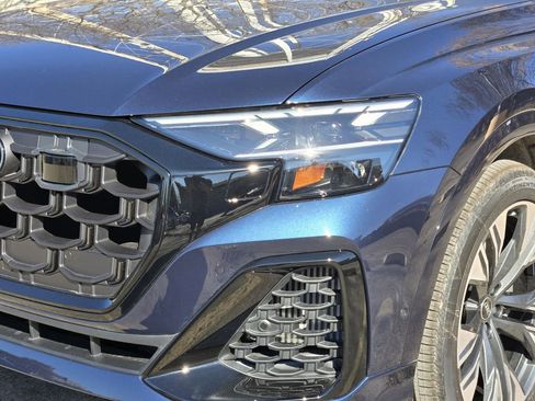 New 2026 Audi Q8 Premium Plus image 9