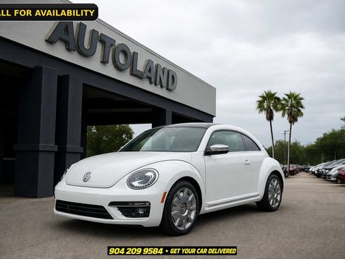 Used 2014 Volkswagen Beetle TDI FWD image 1