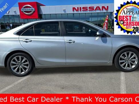 Used 2016 Toyota Camry XLE w/ Moonroof Package image 2