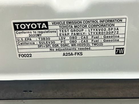 Used 2020 Toyota Camry XSE image 22