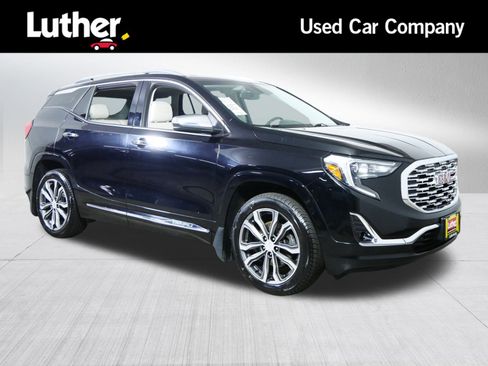 Used 2018 GMC Terrain Denali image 1