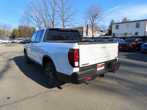 New 2026 Honda Ridgeline Sport image 4
