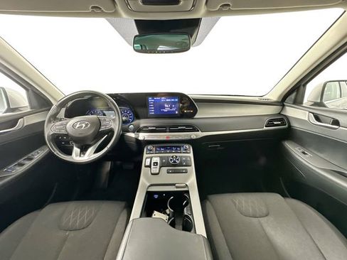 Used 2022 Hyundai Palisade SEL w/ Convenience Package AWD/4WD image 3