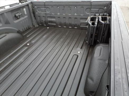 Used 2018 Ford F150 Lariat AWD/4WD image 13