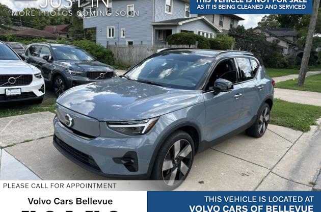 Used 2023 Volvo XC40 Recharge Ultimate AWD/4WD image 1