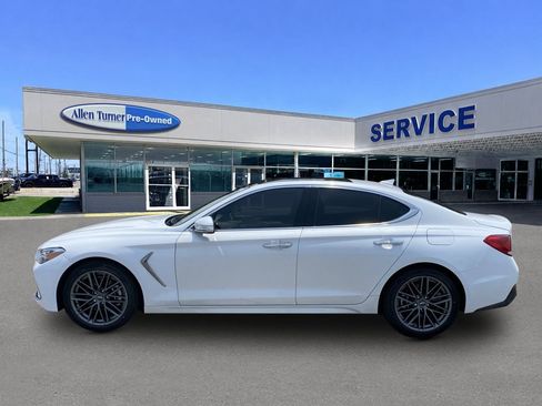 Used 2019 Genesis G70 2.0T Advanced w/ Elite Package RWD image 5