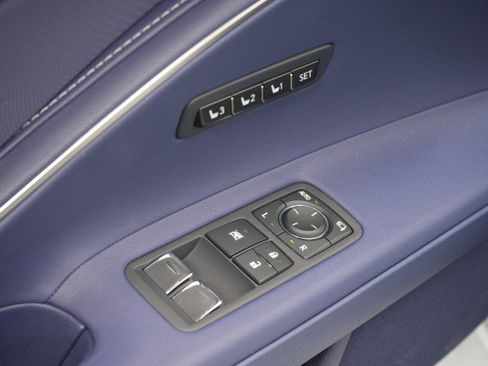 Used 2024 Lexus LC 500 Convert w/ Inspiration Series image 41