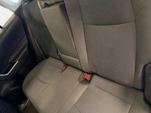 Used 2025 Toyota RAV4 LE AWD/4WD image 15