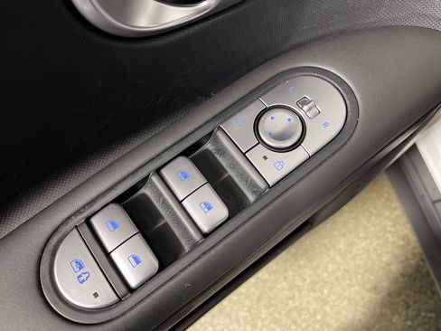 Certified 2024 Hyundai Ioniq 5 SEL RWD image 18