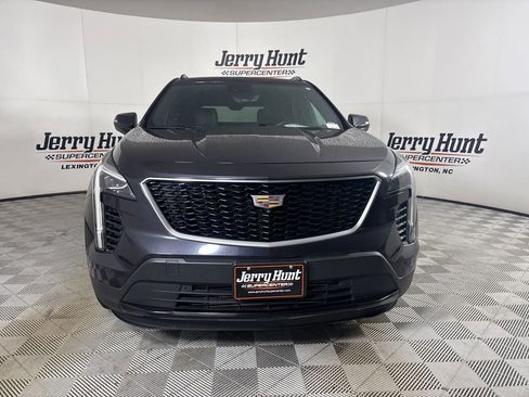 Used 2022 Cadillac XT4 Sport FWD image 2