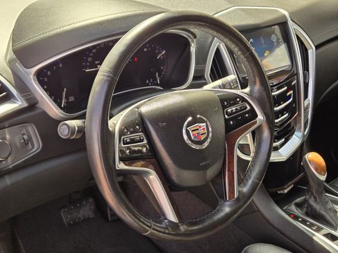 Used 2014 Cadillac SRX Luxury w/ Driver Awareness Package FWD image 17