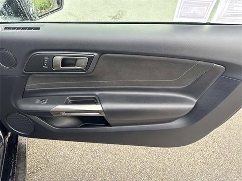 Certified 2017 Ford Mustang Shelby GT350 image 33