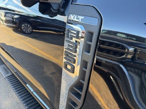 New 2026 Ford F350 XLT w/ XLT Premium Package image 9