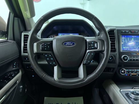Used 2020 Ford Expedition Max XLT w/ Equipment Group 202A AWD/4WD image 20
