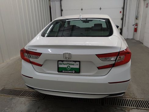 Used 2019 Honda Accord EX image 7