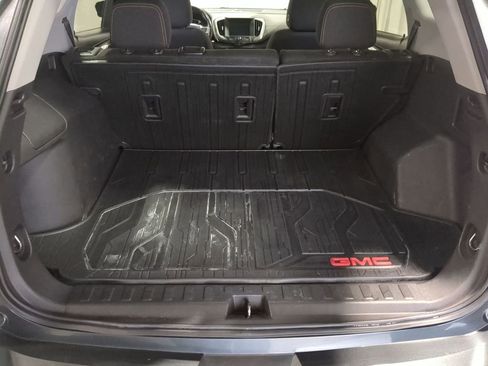 Used 2021 GMC Terrain SLE w/ Driver Convenience Package image 46