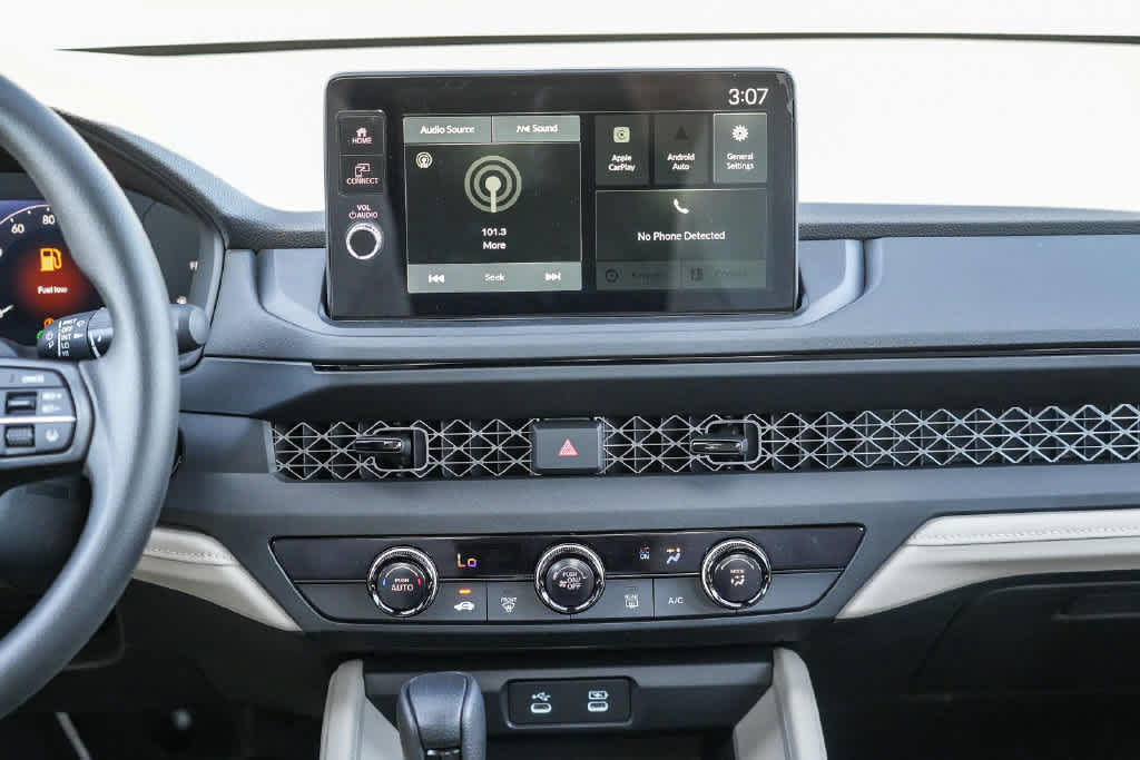 New 2026 Honda Accord LX image 13