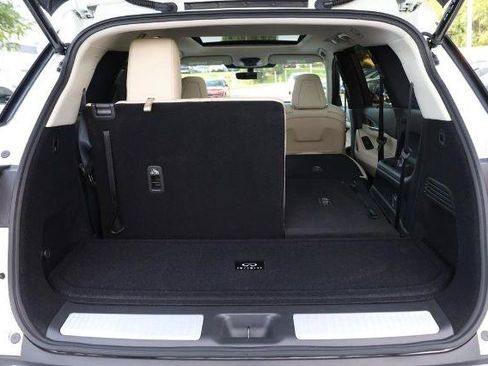 Used 2023 INFINITI QX60 Luxe w/ Cargo Package AWD/4WD image 8
