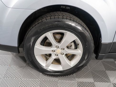 Used 2013 Subaru Outback 2.5i Premium w/ All-Weather Pkg image 23