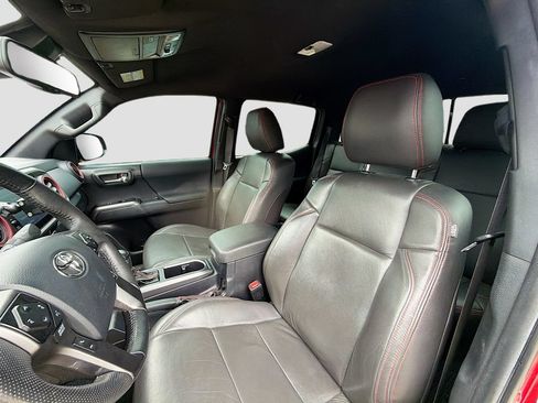 Used 2023 Toyota Tacoma TRD Sport AWD/4WD image 19