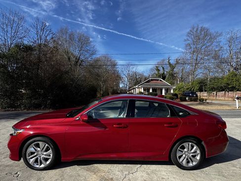 Used 2019 Honda Accord LX image 5