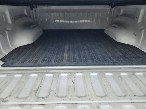 Used 2021 RAM 1500 Laramie AWD/4WD image 32