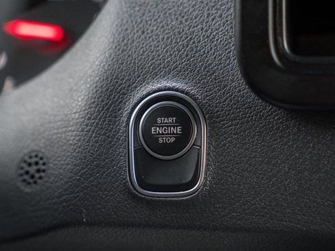 Used 2024 Mercedes-Benz Sprinter 2500 image 23