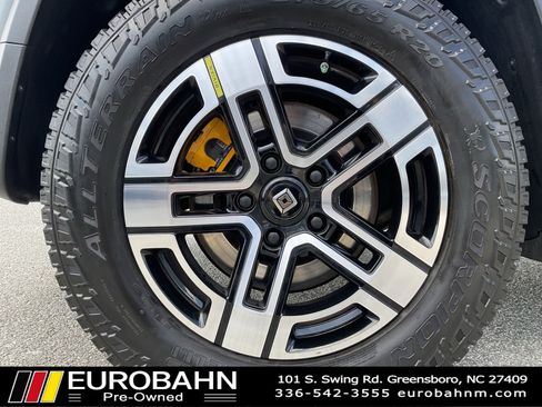 Used 2023 Rivian R1T Adventure image 32