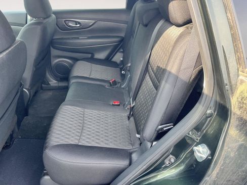 Used 2020 Nissan Rogue SV w/ Premium Package AWD/4WD image 12