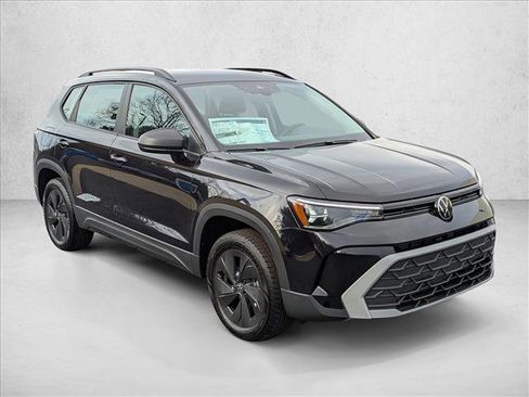 New 2026 Volkswagen Taos S image 3