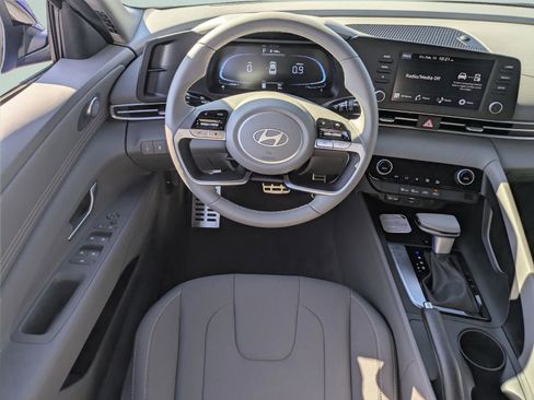 New 2026 Hyundai Elantra Sport FWD image 34