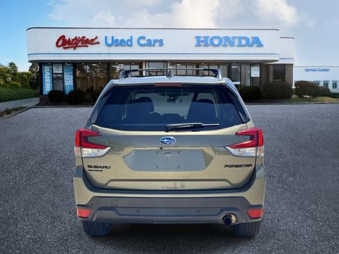 Used 2023 Subaru Forester Limited AWD/4WD image 4