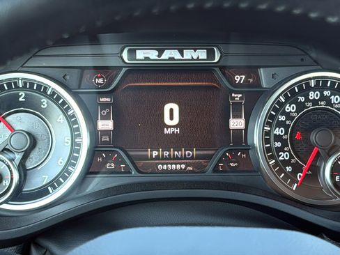 Certified 2022 RAM 1500 Lone Star image 17