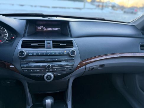 Used 2012 Honda Accord EX image 18