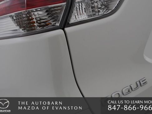 Used 2016 Nissan Rogue SV image 33