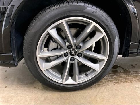 Certified 2023 Audi Q3 2.0T Premium w/ Black Optic Sport Package image 11