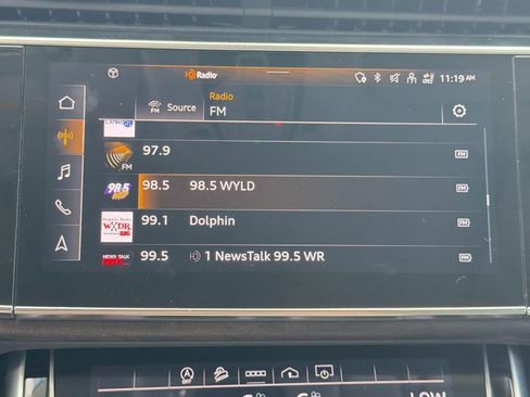 Used 2023 Audi Q8 Premium Plus w/ Premium Plus Package AWD/4WD image 21