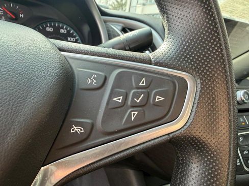 Used 2023 Chevrolet Malibu LT image 22