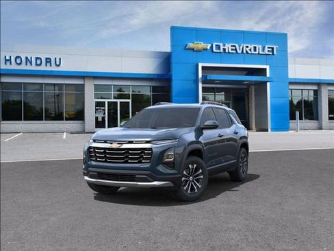 New 2025 Chevrolet Equinox LT w/ Convenience Package II image 8