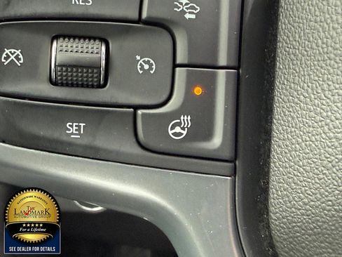 Used 2025 Chevrolet Silverado 1500 LT image 15