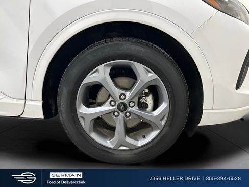 Used 2023 Ford Escape ST-Line w/ Tech Pack #1 FWD image 10