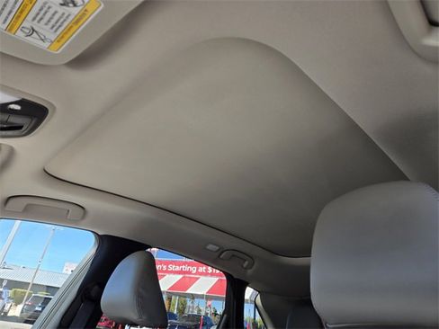 New 2025 INFINITI QX50 Luxe image 12