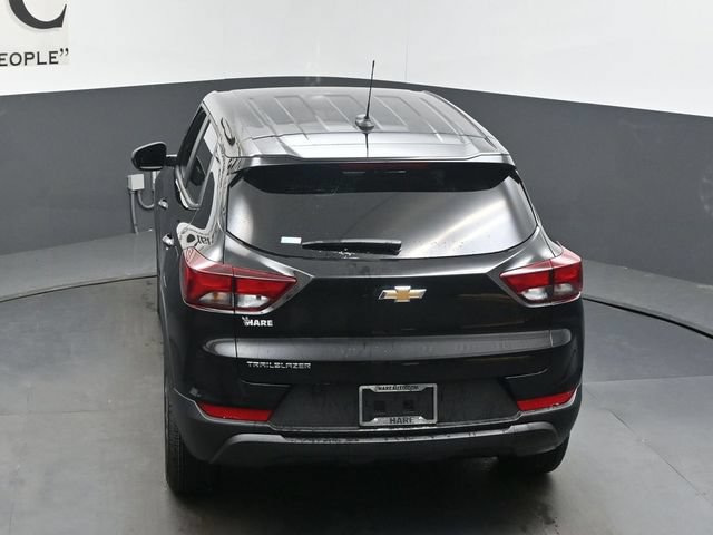 New 2026 Chevrolet TrailBlazer LS w/ LS Convenience Package FWD image 35