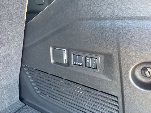 New 2025 Chevrolet Tahoe Premier image 37