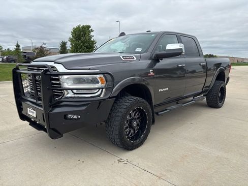 Used 2022 RAM 2500 Laramie AWD/4WD image 35