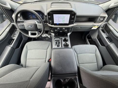 Used 2025 Ford F150 Lightning XLT image 12