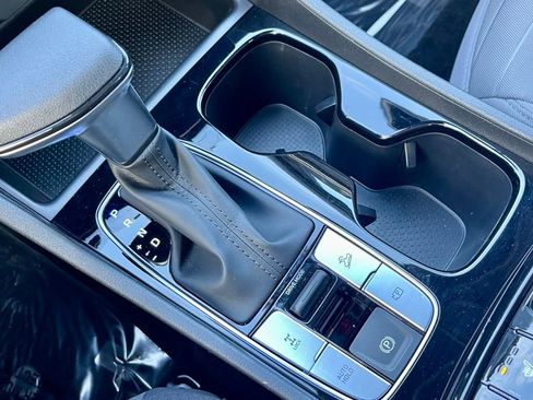 Used 2024 Hyundai Santa Cruz SEL image 34