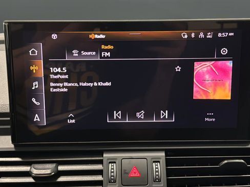 Used 2023 Audi Q5 2.0T Premium w/ Convenience Package AWD/4WD image 15
