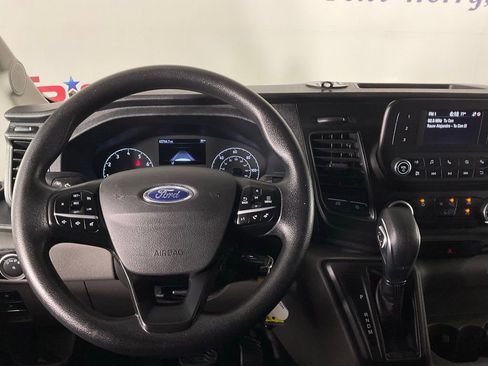 Used 2023 Ford Transit 250 Medium Roof AWD image 15