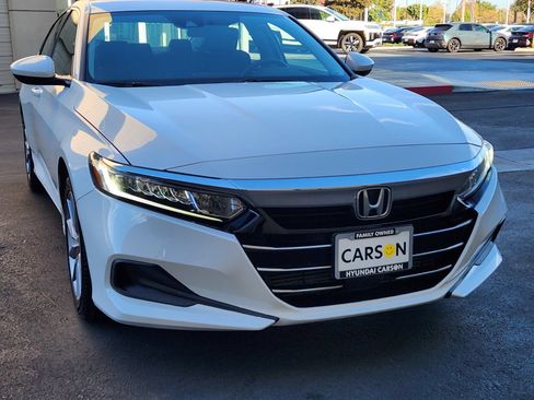 Used 2021 Honda Accord LX image 9